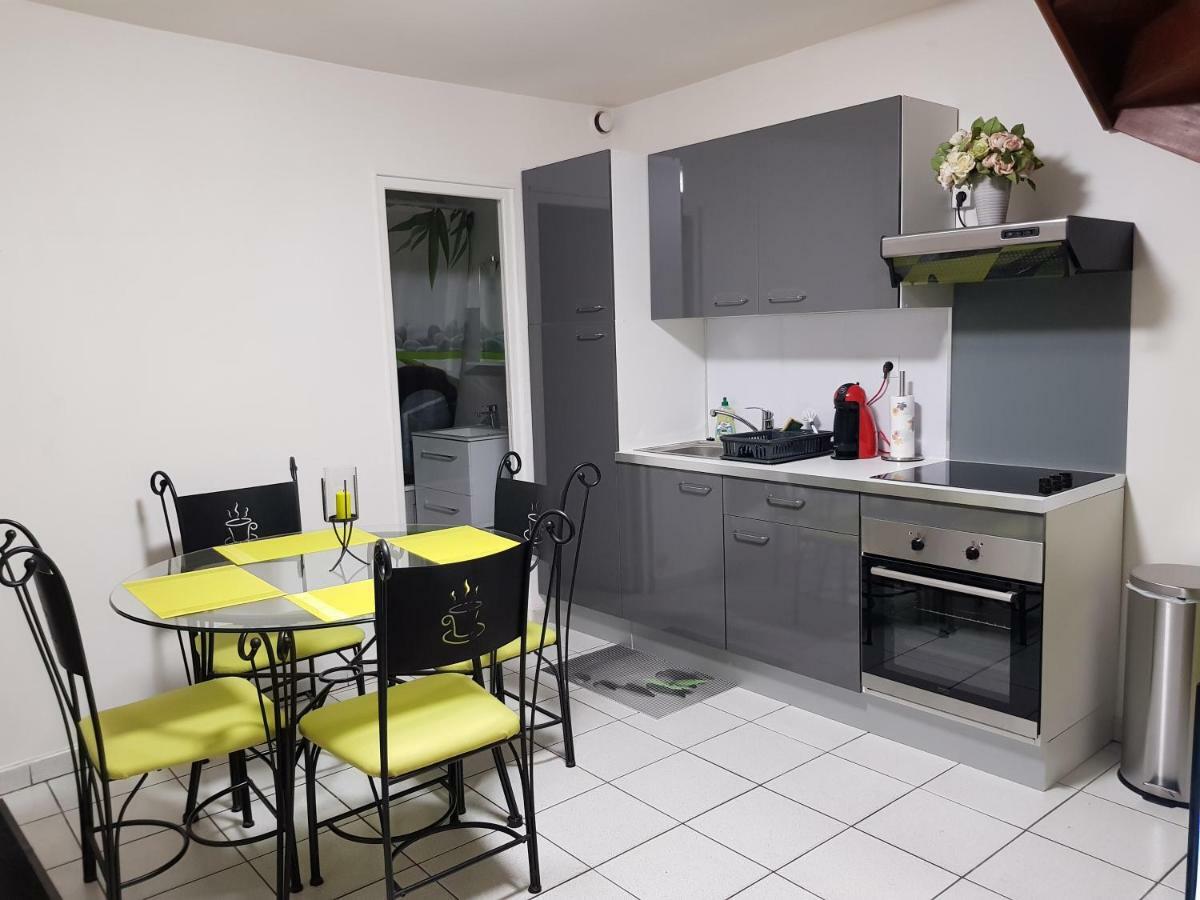 Mas Des Sources Apartment Boissy-sous-Saint-Yon Exterior photo
